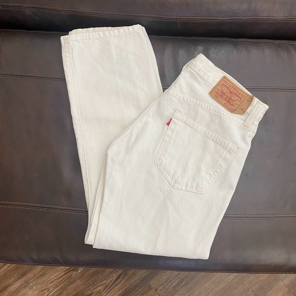 Levi's 501 Straight Leg Button Fly Jeans - W 32 - L 30 - Color White